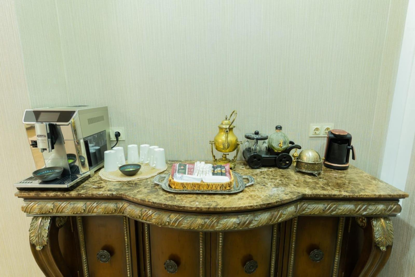 Marita Hotel Тбилиси Экстерьер фото