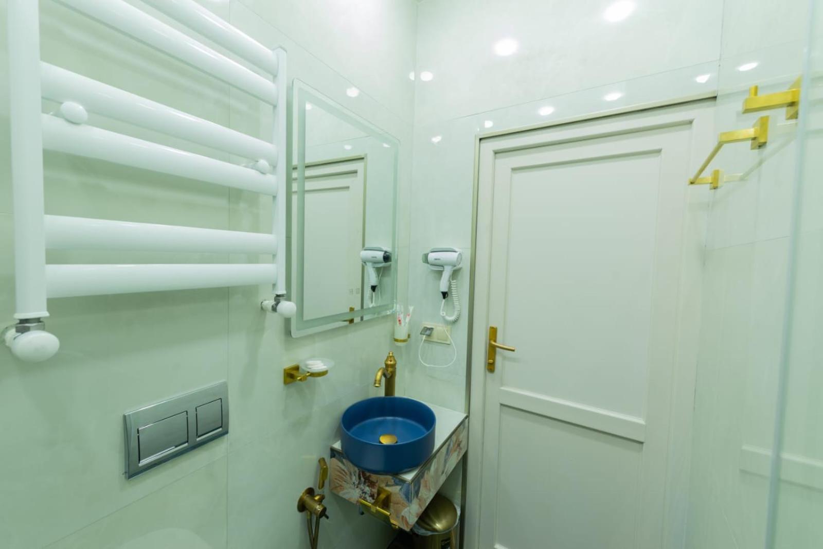 Marita Hotel Тбилиси Экстерьер фото