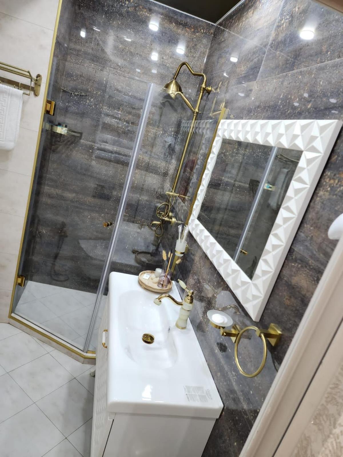 Marita Hotel Тбилиси Экстерьер фото